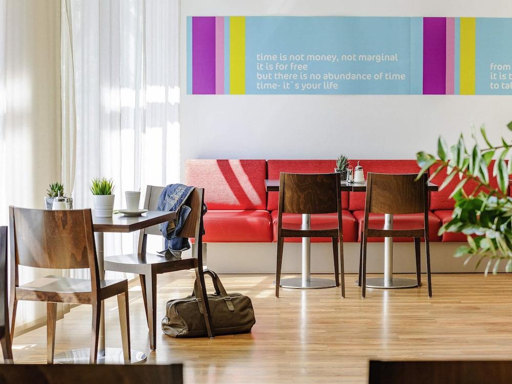 Ibis Styles Hamburg Alster City Ngoại thất bức ảnh