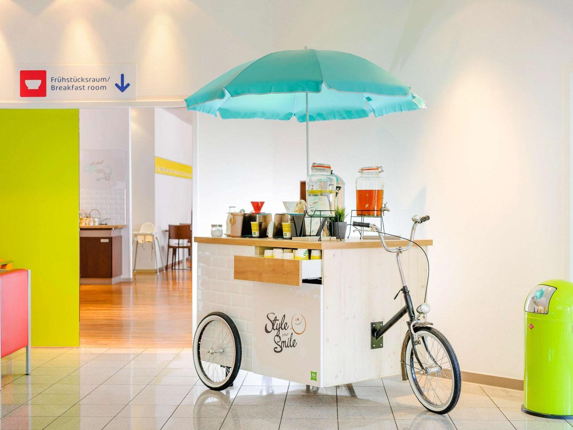 Ibis Styles Hamburg Alster City Ngoại thất bức ảnh